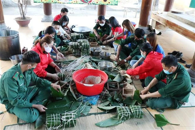 Mang Xuân về vùng biên Đắk Lắk