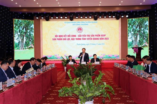 Kết nối cung - cầu tiêu thụ sản phẩm OCOP tỉnh Tuyên Quang