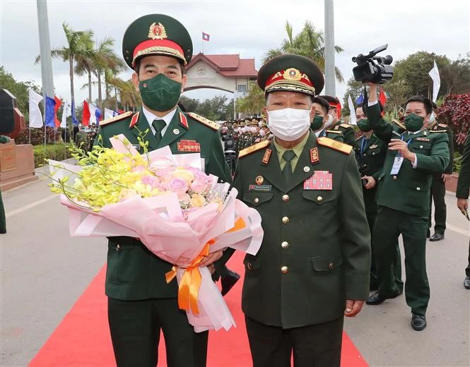 Việt Nam - Lào đoàn kết, chung tay xây dựng biên giới hữu nghị hoà bình