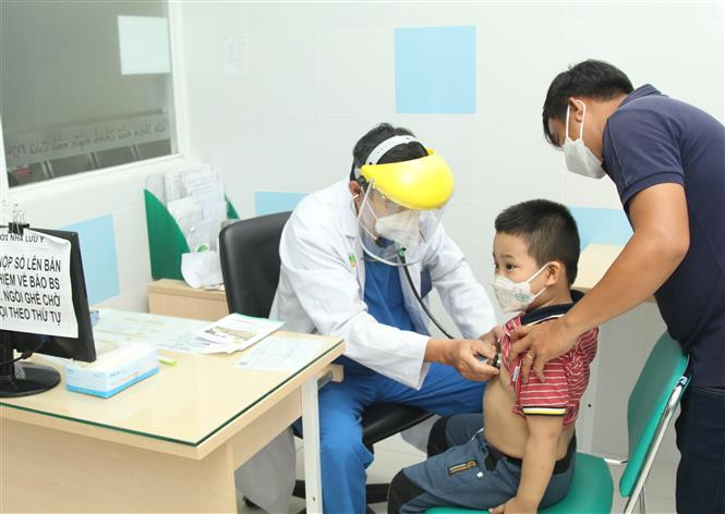 Dịch COVID-19: Ngày 11/3/2022, cả nước có gần 75.000 ca khỏi bệnh; 61 tỉnh, thành phố ghi nhận 169.114 ca mắc mới
