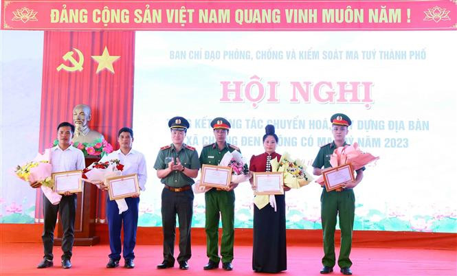 Xã đầu tiên của Sơn La đạt tiêu chuẩn "không có ma tuý"