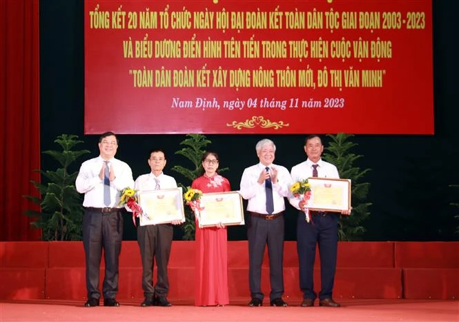 Phát huy sức mạnh khối đại đoàn kết toàn dân tộc 