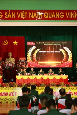 Bộ đội Biên phòng giữ vững an ninh vùng biên, giúp dân ổn định đời sống