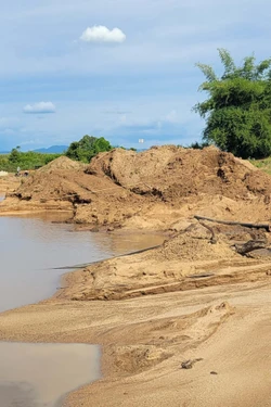 Gia Lai chỉ đạo xử lý nghiêm vi phạm khai thác cát tại xã Ia Hiao