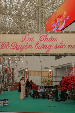 Câu chuyện vượt núi của những người bán hàng vùng cao