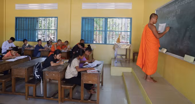 khmer-090826-5.jpg