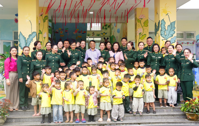 "Bữa cơm cho em" lan tỏa tình yêu thương ấm áp đến các em nhỏ nơi biên giới xã Kim Điền, tỉnh Quảng Trị.