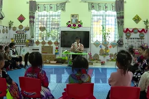 Tăng cường tiếng Việt cho trẻ mầm non vùng cao biên giới Pa Tần