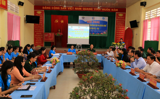 Quang cảnh Hội nghị. Ảnh: Nhựt An - TTXVN Đồng Tháp huy động hơn 13 tỷ đồng giúp đỡ phụ nữ khó khăn vùng biên giới ảnh 4
