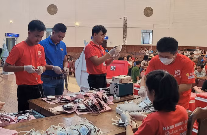 Những giọt máu hồng mang tình yêu và hy vọng từ Gia Lai ảnh 3