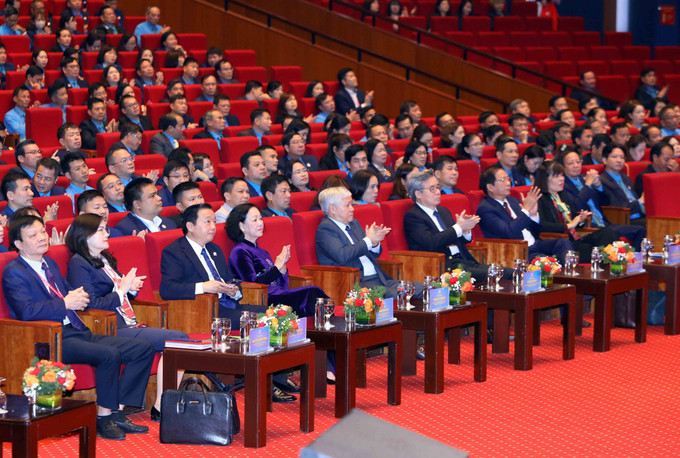 Các đại biểu dự Phiên bế mạc Đại hội XIII Công đoàn Việt Nam. Ảnh: TTXVN Bế mạc Đại hội XIII Công đoàn Việt Nam ảnh 2