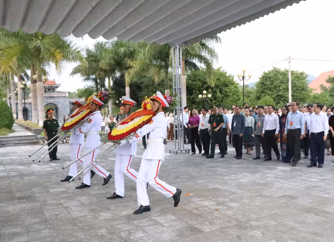 Giao lưu văn hóa, thể thao và du lịch vùng biên giới Việt Nam - Lào năm 2022: Thắm tình hữu nghị - Hướng tới tương lai ảnh 6
