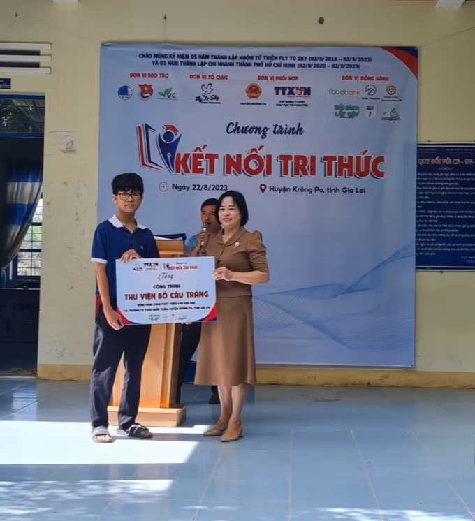 Kết nối tri thức cho học sinh vùng sâu, vùng xa huyện Krông Pa ảnh 1