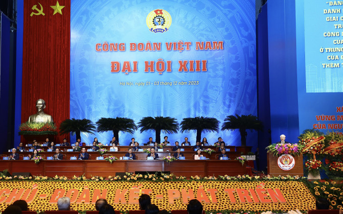 Tổng Bí thư Nguyễn Phú Trọng phát biểu chỉ đạo Đại hội XIII Công đoàn Việt Nam. Ảnh: Lâm Khánh - TTXVN Khai mạc trọng thể Đại hội Công đoàn Việt Nam lần thứ XIII, nhiệm kỳ 2023-2028 ảnh 10
