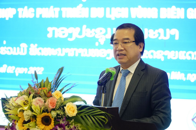 Ông Hà Văn Siêu, Phó Tổng cục trưởng Tổng cục Du lịch, Bộ Văn hóa, Thể thao và Du lịch phát biểu tại Hội thảo. Ảnh: Xuân Tư - TTXVN Hợp tác phát triển du lịch vùng biên giới Việt Nam - Lào ảnh 1