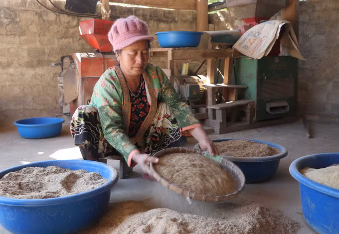 Đổi thay ở xã biên giới Hẹ Muông ảnh 8