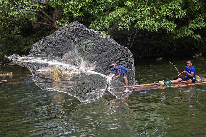Độc đáo Lễ hội đánh bắt cá suối của người Mường ở vùng cao Hòa Bình ảnh 5