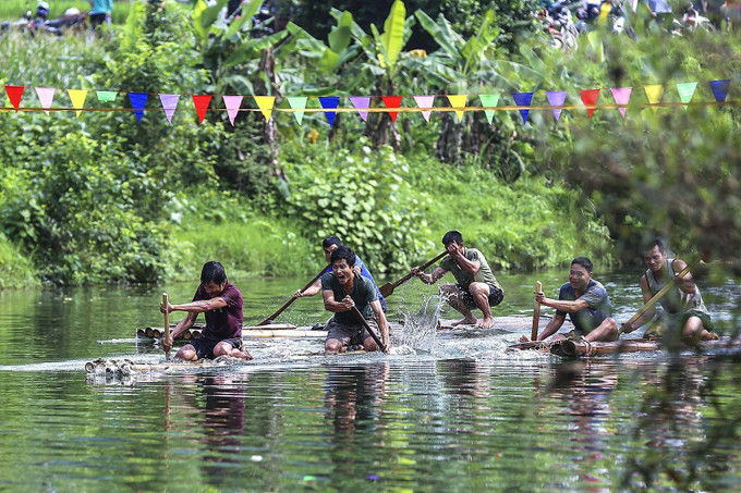 Độc đáo Lễ hội đánh bắt cá suối của người Mường ở vùng cao Hòa Bình ảnh 3
