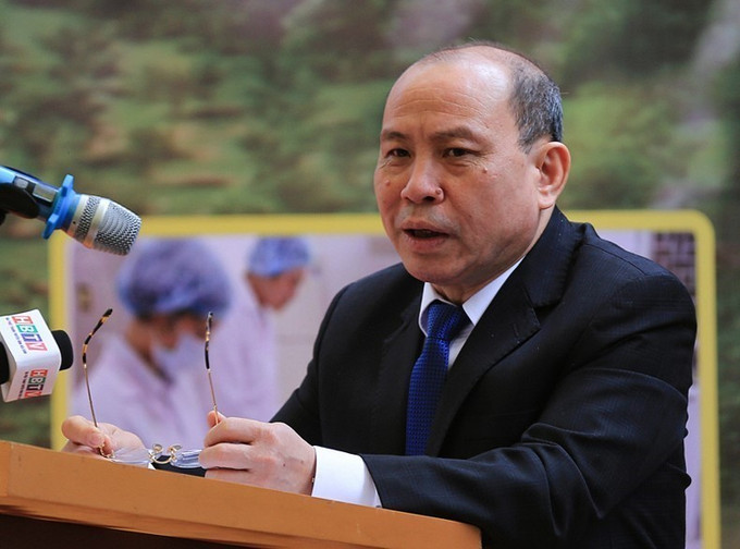 Phó Bí thư Tỉnh ủy Hòa Bình Bùi Đức Hinh phát biểu tại buổi lễ xuất khẩu cam Cao Phong sang thị trường Anh Quốc. Ảnh: Trọng Đạt -TTXVN Xuất chuyến hàng cam Cao Phong đầu tiên sang Anh ảnh 2