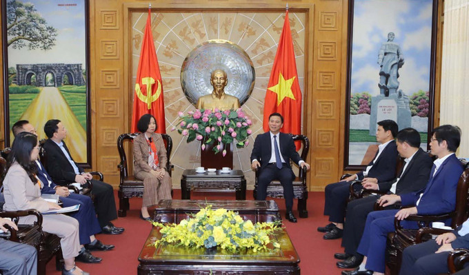 Tổng Giám đốc TTXVN Vũ Việt Trang làm việc với lãnh đạo tỉnh Thanh Hóa. Ảnh: Nguyễn Nam-TTXVN Tổng Giám đốc TTXVN Vũ Việt Trang làm việc với lãnh đạo tỉnh Thanh Hóa. Ảnh: Nguyễn Nam-TTXVN