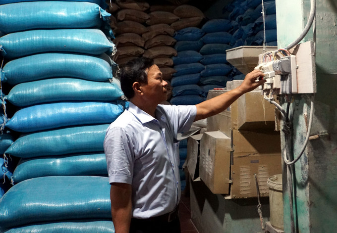 Ông Đồng Phước Tào là 1 trong 2 nông dân tiêu biểu của tỉnh Quảng Nam được Hội Nông dân Việt Nam tặng Bằng khen năm 2022. Ảnh: Trịnh Bang Nhiệm - TTXVN Đồng Phước Tào - Gương nông dân giỏi làm kinh tế ảnh 1