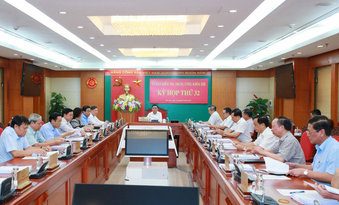 Quang cảnh Kỳ họp thứ 32 của Uỷ ban Kiểm tra Trung ương. Ảnh: Phương Hoa - TTXVN Kỳ họp thứ 32 Ủy ban Kiểm tra Trung ương đề nghị Bộ Chính trị, Ban Bí thư xem xét, thi hành kỷ luật Ban Thường vụ Tỉnh ủy Quảng Ninh và một số cá nhân ảnh 6