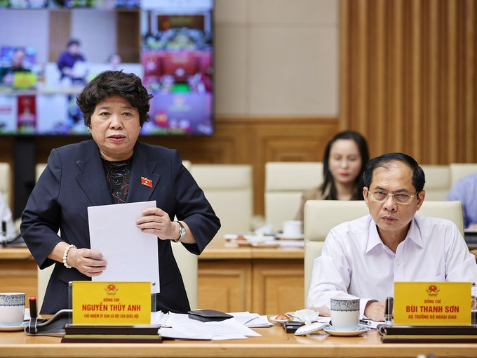 Chủ nhiệm Uỷ ban Xã hội của Quốc hội Nguyễn Thuý Anh phát biểu. Ảnh: Dương Giang-TTXVN Thủ tướng Phạm Minh Chính: Thành công trong chống dịch COVID-19 thể hiện tinh thần, bản lĩnh, trí tuệ Việt Nam ảnh 8