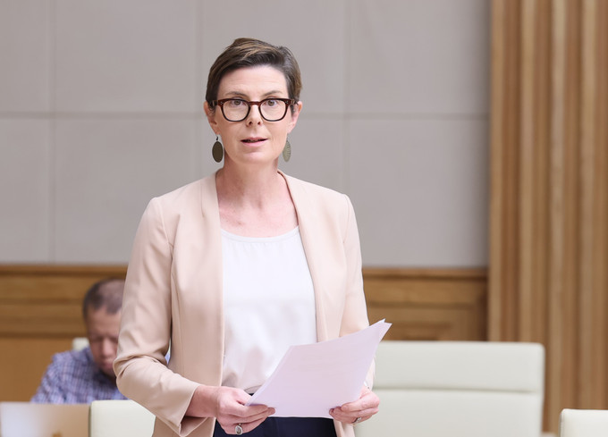 Bà Angela Pratt, Trưởng Đại diện Tổ chức Y tế Thế giới (WHO) tại Việt Nam phát biểu. Ảnh: Dương Giang-TTXVN Thủ tướng Phạm Minh Chính: Thành công trong chống dịch COVID-19 thể hiện tinh thần, bản lĩnh, trí tuệ Việt Nam ảnh 5