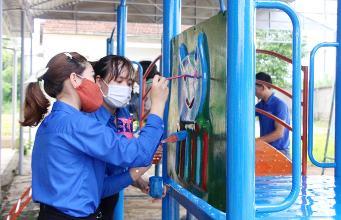 Tỉnh đoàn Đắk Lắk triển khai các hoạt động thiện nguyện ở cơ sở để tập hợp thanh niên, phát huy sức trẻ của thanh niên. Ảnh: TTXVN phát Đắk Lắk đoàn kết, tập hợp thanh niên các dân tộc, thực hiện khát vọng xây dựng đất nước ảnh 3