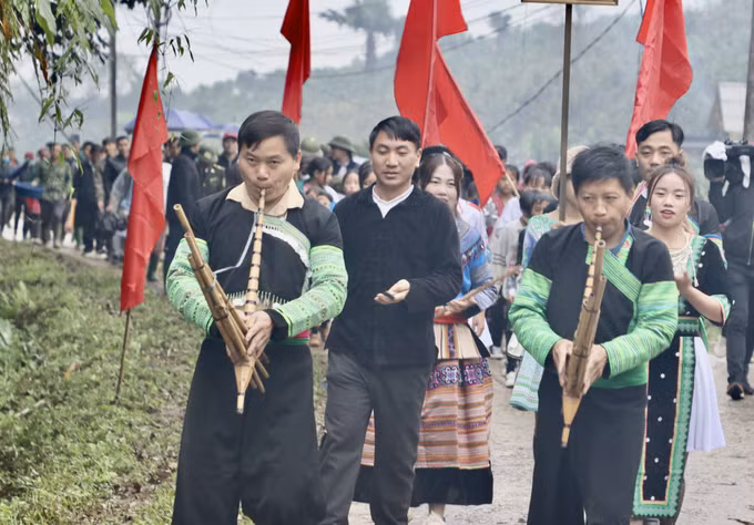 Độc đáo Lễ hội cúng rừng Nà Hẩu tại Yên Bái ảnh 3