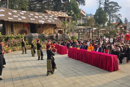 Các điểm du lịch nổi tiếng ở Lào Cai, Tuyên Quang hút khách ngày đầu năm mới