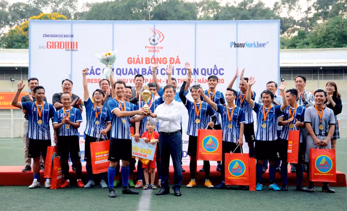 Cơ quan TTXVN khu vực phía Nam vô địch Press Cup 2020 khu vực Thành phố Hồ Chí Minh ​ ảnh 7