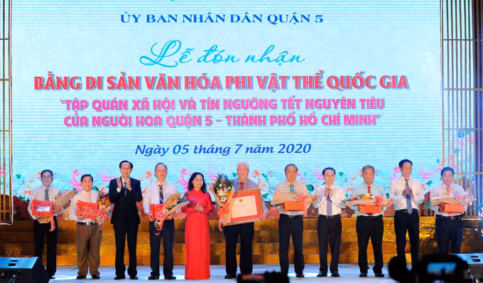 Tết Nguyên tiêu của người Hoa trở thành di sản văn hóa phi vật thể quốc gia ảnh 12