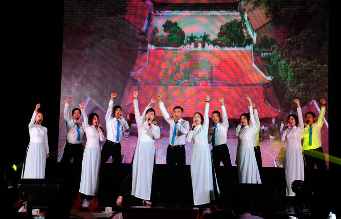 Đặc sắc chương trình Giao lưu văn nghệ "Hát về quê hương đất nước" lần thứ 7 năm 2020 ảnh 17