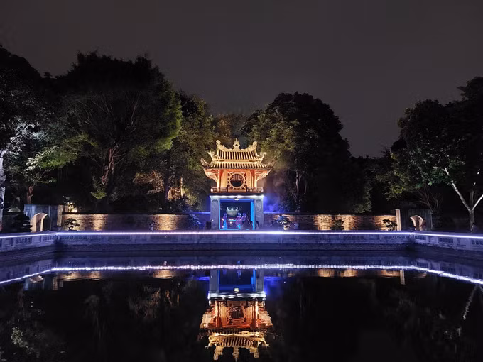 Hà Nội: Thử nghiệm tour đêm Văn Miếu - Quốc Tử Giám "Tinh hoa đạo học" ảnh 5