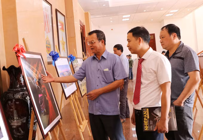 Khai mạc Liên hoan Ảnh nghệ thuật khu vực miền núi phía Bắc ảnh 6