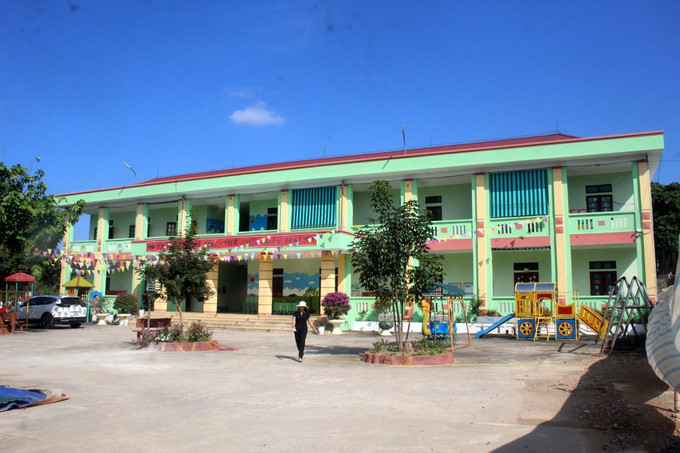 Nhiều trường học ở Thanh Hóa, đang gặp khó trong xây dựng trường chuẩn quốc gia do cơ sở vật chất đang đầu tư xây dựng. Ảnh: Nguyễn Nam-TTXVN Nhiều khó khăn trong xây dựng trường chuẩn Quốc gia khu vực miền núi tỉnh Thanh Hóa ảnh 3