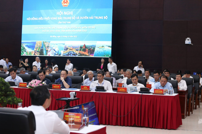 Đại biểu dự Hội nghị. Ảnh: Trần Lê Lâm - TTXVN Phó Thủ tướng Trần Hồng Hà chủ trì Hội nghị Hội đồng điều phối vùng Bắc Trung bộ và Duyên hải Trung bộ lần thứ hai ảnh 3