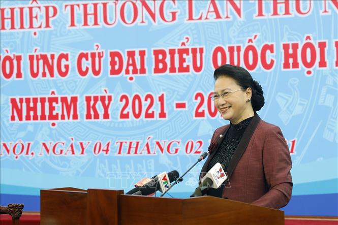 Chủ tịch Quốc hội Nguyễn Thị Kim Ngân, Chủ tịch Hội đồng Bầu cử quốc gia phát biểu chỉ đạo. Ảnh: Dương Giang - TTXVN Đoàn Chủ tịch Ủy ban Trung ương Mặt trận Tổ quốc Việt Nam tổ chức Hội nghị hiệp thương lần thứ nhất ảnh 1