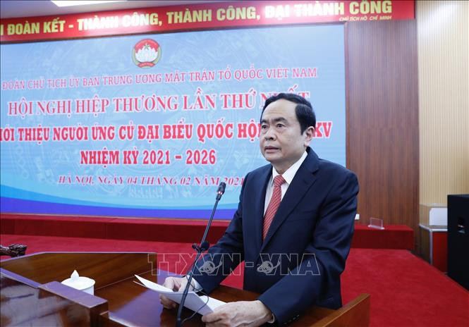 Chủ tịch Uỷ ban Trung ương MTTQ Việt Nam Trần Thanh Mẫn phát biểu khai mạc hội nghị. Ảnh: Dương Giang - TTXVN Đoàn Chủ tịch Ủy ban Trung ương Mặt trận Tổ quốc Việt Nam tổ chức Hội nghị hiệp thương lần thứ nhất ảnh 3