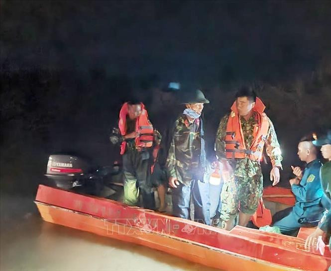 Đắk Lắk: Một người bị lũ cuốn mất tích ảnh 1 Đắk Lắk: Một người bị lũ cuốn mất tích ảnh 1