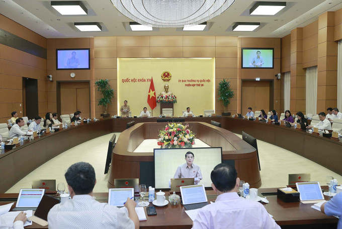 Quang cảnh phiên họp. Ảnh: Doãn Tấn - TTXVN Phiên họp thứ 26, Ủy ban Thường vụ Quốc hội: Ưu tiên giải quyết vấn đề cấp bách vùng khó khăn, đặc biệt khó khăn ảnh 1
