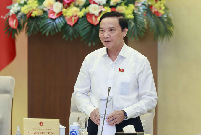 Phó Chủ tịch Quốc hội Nguyễn Khắc Định phát biểu. Ảnh: Doãn Tấn - TTXVN Phiên họp thứ 26, Ủy ban Thường vụ Quốc hội: Ưu tiên giải quyết vấn đề cấp bách vùng khó khăn, đặc biệt khó khăn ảnh 5