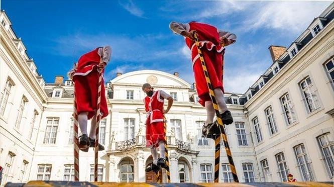 Nghệ thuật cà kheo vùng Namur (Bỉ) được công nhận là di sản văn hóa phi vật thể của nhân loại. Ảnh: EdA/TTXVN UNESCO công nhận nghệ thuật cà kheo vùng Namur (Bỉ) là di sản văn hóa phi vật thể của nhân loại ảnh 2