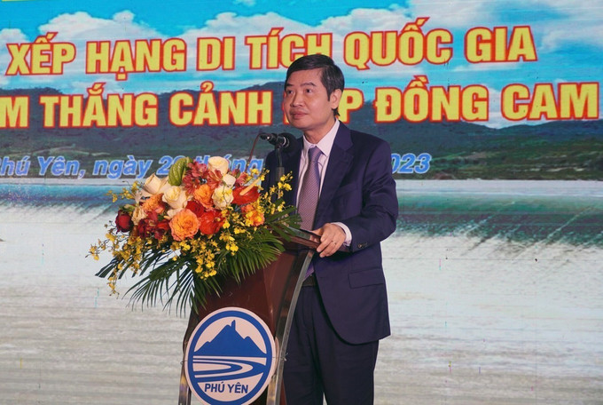 Ông Tạ Anh Tuấn, Chủ tịch Ủy ban nhân dân tỉnh Phú Yên phát biểu tại buổi lễ. Ảnh: TTXVN phát Đón nhận Bằng xếp hạng di tích quốc gia Danh lam thắng cảnh Đập Đồng Cam ảnh 1