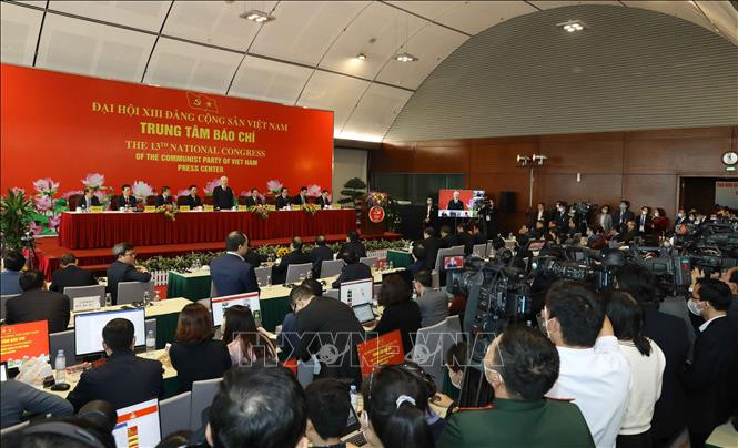 Quang cảnh buổi họp báo. Ảnh: TTXVN Họp báo công bố kết quả Đại hội XIII của Đảng ảnh 3
