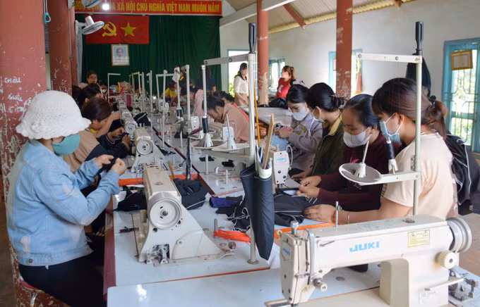 Thu hẹp khoảng cách phát triển (Bài 2) ảnh 4