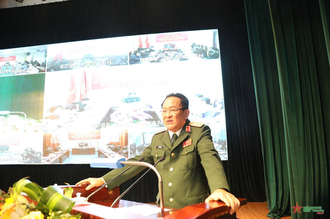 Thượng tướng Võ Minh Lương, Ủy viên Trung ương Đảng, Thứ trưởng Bộ Quốc phòng, Trưởng ban chỉ đạo thực hiện Đề án phát biểu tại hội nghị. Ảnh: qdnd.vn Tăng cường phổ biến, giáo dục pháp luật cho cán bộ, nhân dân vùng biên giới, hải đảo ảnh 1