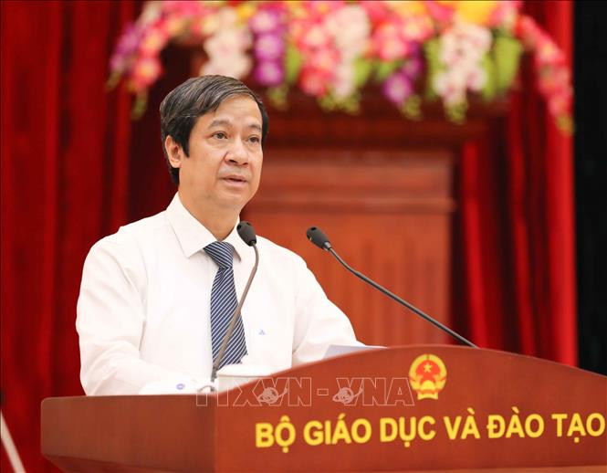 Bộ trưởng Bộ Giáo dục và Đào tạo Nguyễn Kim Sơn phát biểu tại điểm cầu Hà Nội. Ảnh: Thanh Tùng - TTXVN Giáo dục đạo đức, lối sống cho thanh thiếu nhi là việc hệ trọng, lâu dài ảnh 1