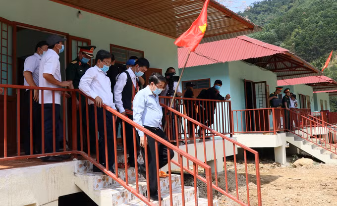 Khánh thành khu dân cư cho người dân vùng sạt lở Trà Leng ảnh 3